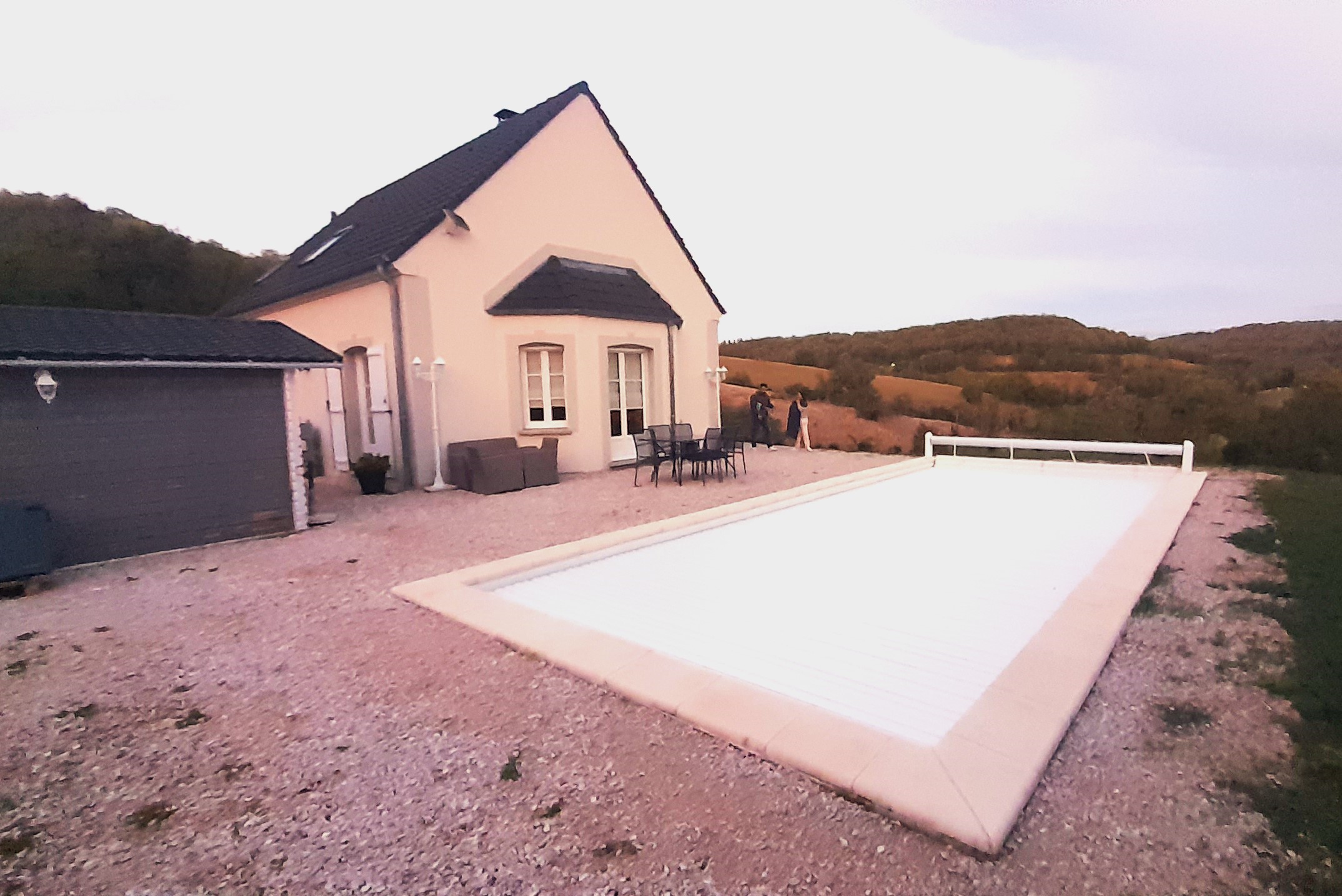 avant/après plage de piscine